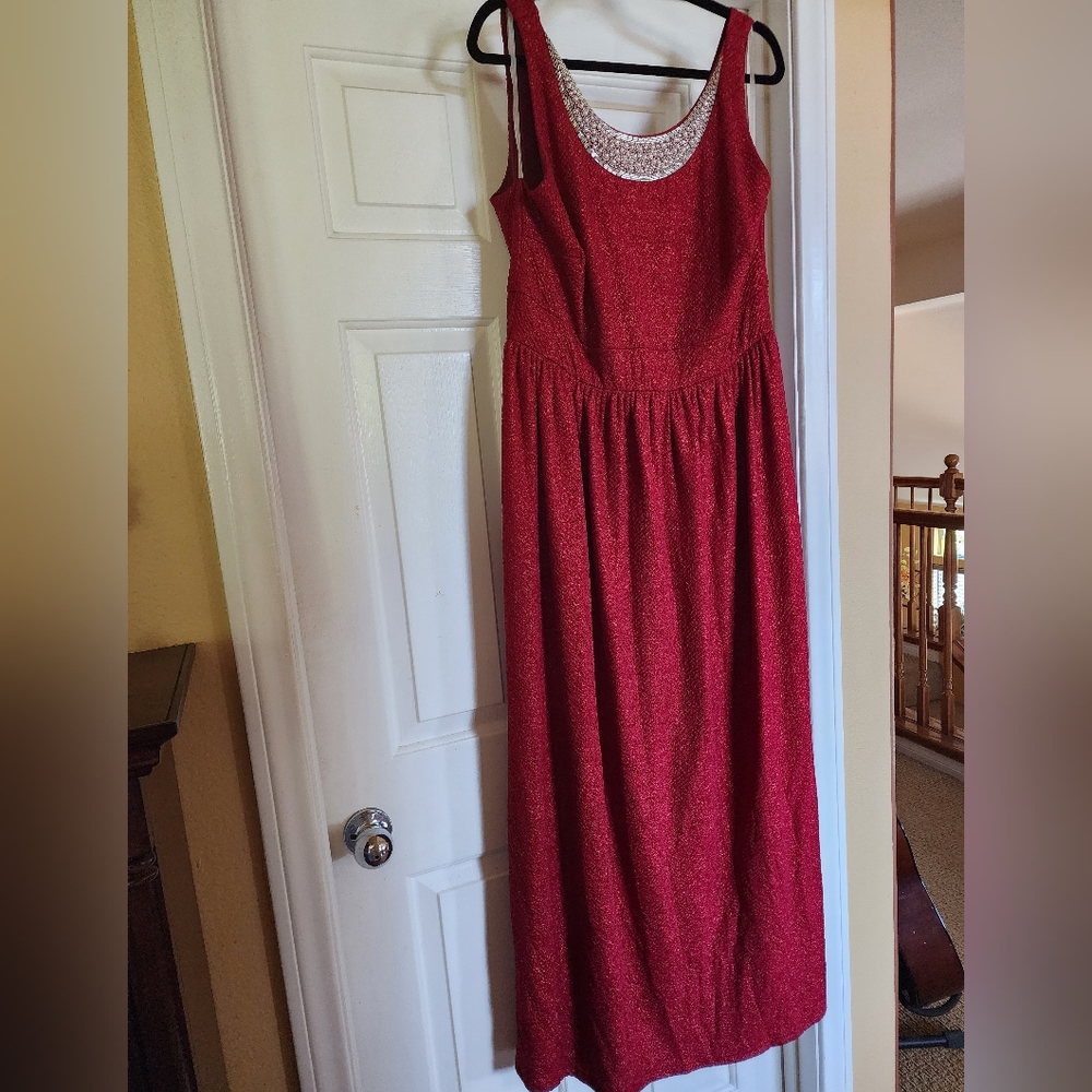 Shimmery Sleeveless Maxi Dress